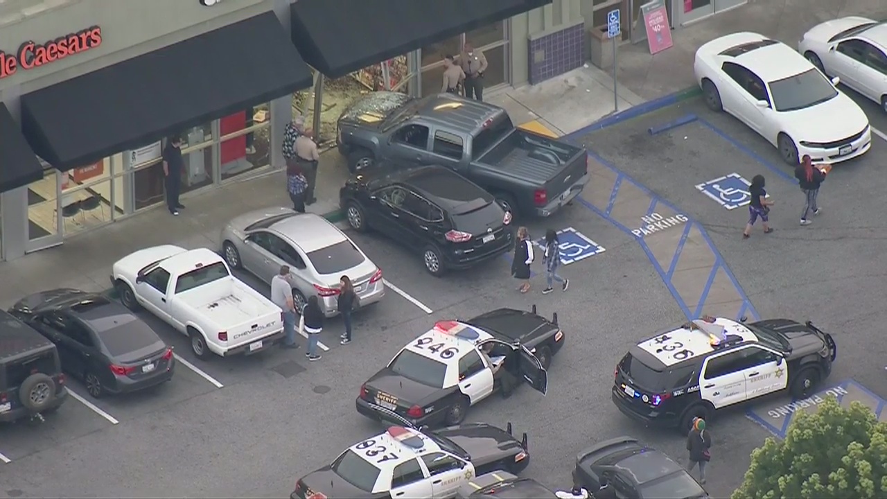 Vehicle crashes into building in Bellflower