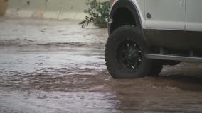 Ventura County residents below burn areas get ready for storm