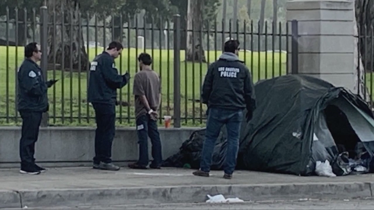 Transients kicked out of Brentwood as more of them show up