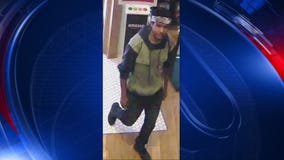 Suspect sought after report of man with gun, suspicious package causes scare at Century City mall