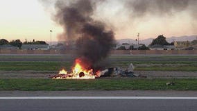 1 person killed in two-plane crash in Compton