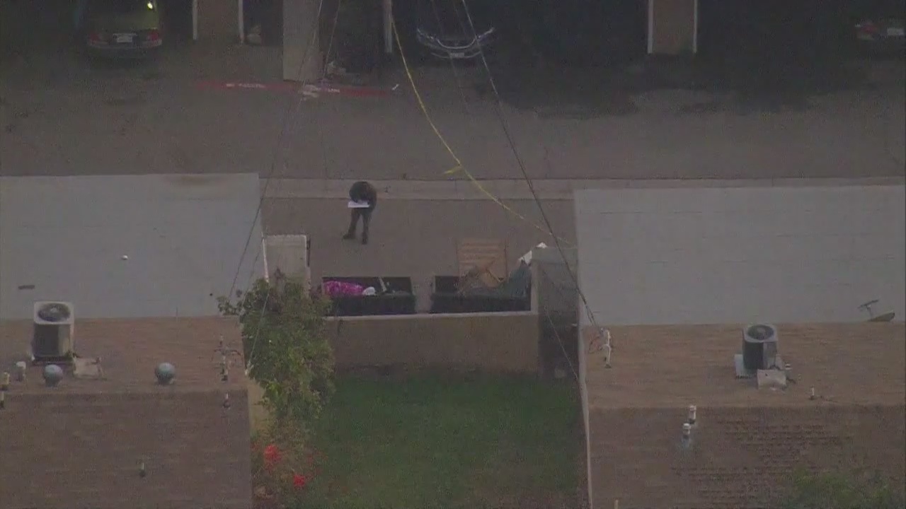 Body of newborn baby found in dumpster in Azusa