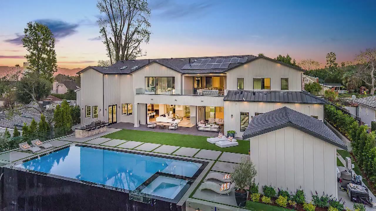 Top Property: Encino?s exclusive Royal Oaks neighborhood