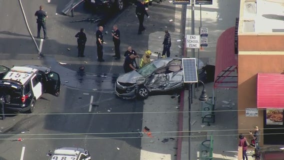 Pursuit ends in crash in Lake Balboa