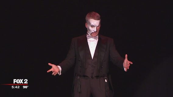 Music helps heal theater performer after stroke