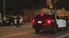 3 people shot in South L.A.