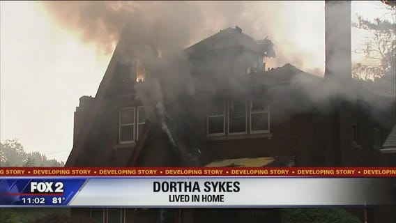 6 people escape early morning house fire in Highland Park