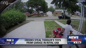 Thieves help themselves to toddler toys in Oak Park garage
