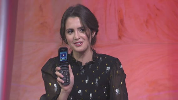 Laura Marano on her flip phone life, new single ?Let Me Cry? and more