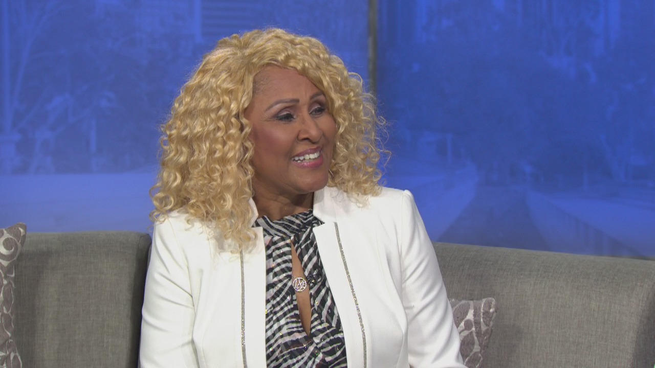 Darlene Love returns to the big screen in new Netflix movie ? Holiday Rush