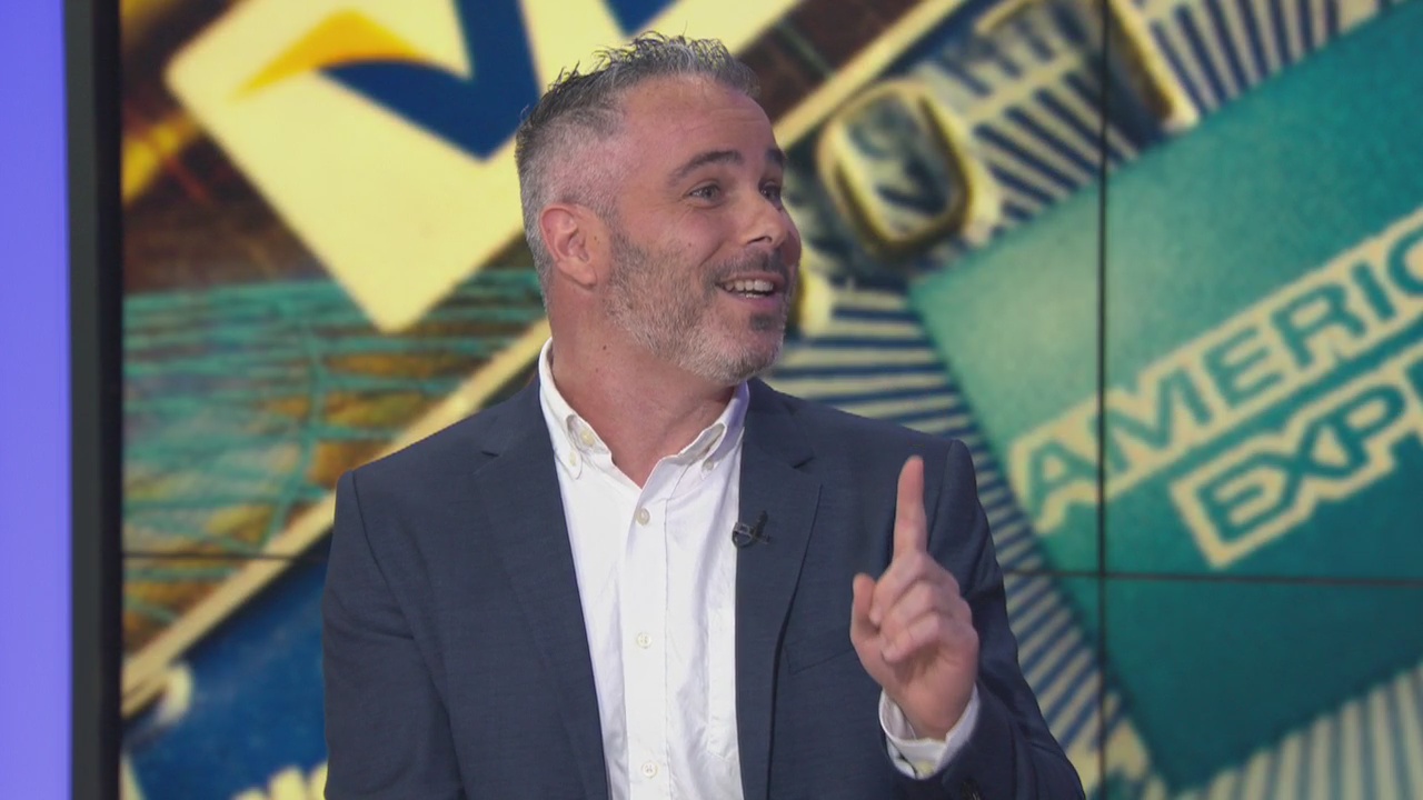 How to earn and maximize credit card points