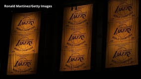 Lakers to unveil 17th championship banner