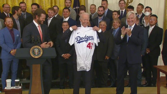 Dodgers visit President Biden at White House to celebrate 2020 World Series title