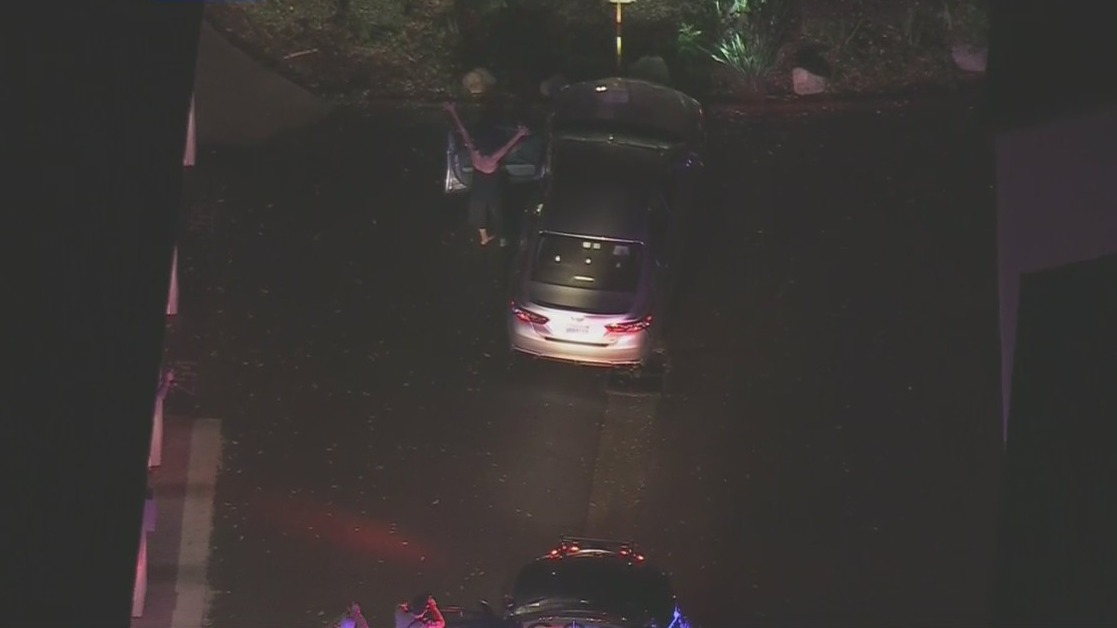 Woman arrested after leading police on chase in Woodland Hills