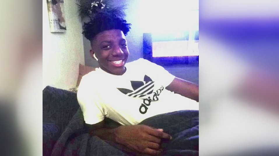 High school basketball player disappears after being dropped off in Manhattan Beach area