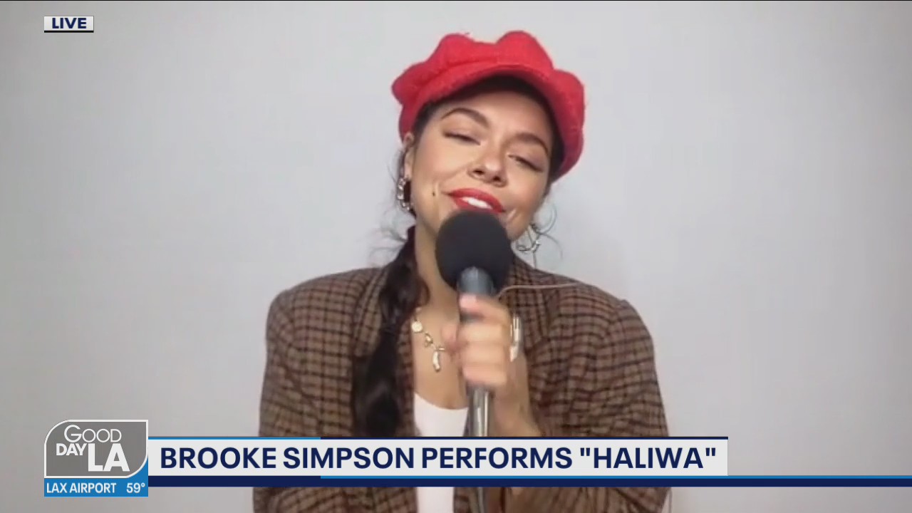 Brooke Simpson performs Haliwa