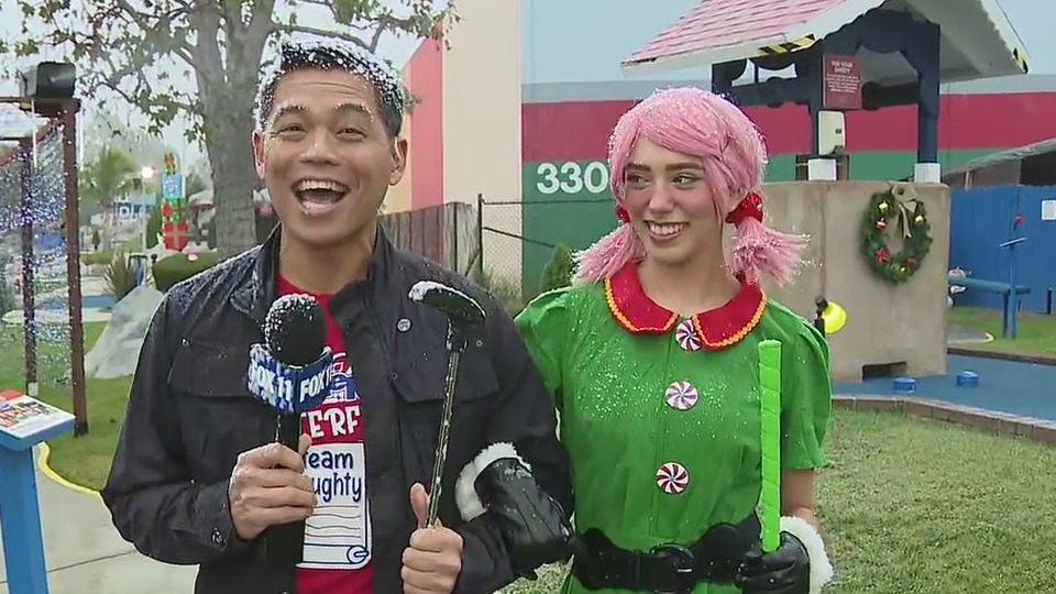 Learn more about the Boomers Winterfest holiday golf event