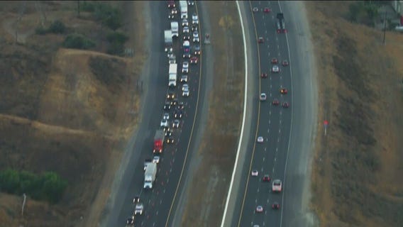 Deadly crash snarls traffic on 15 Freeway