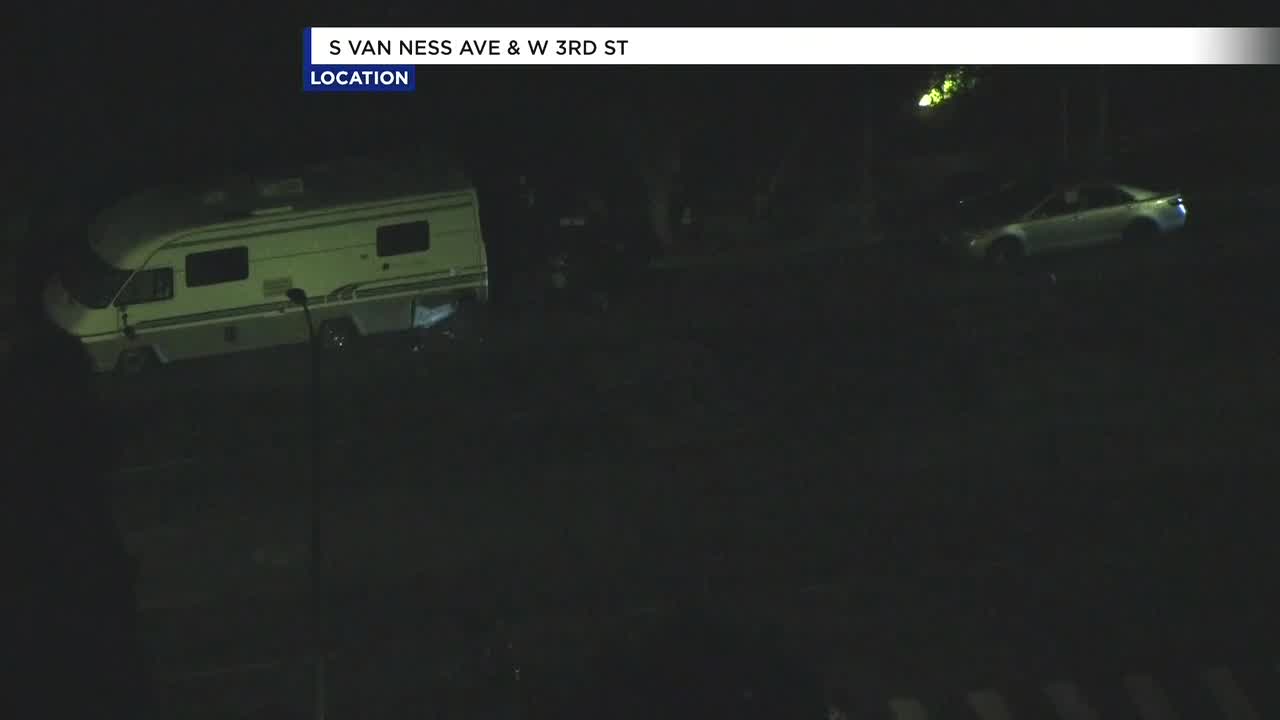 Suspected carjacker crashes after driving erratically across LA