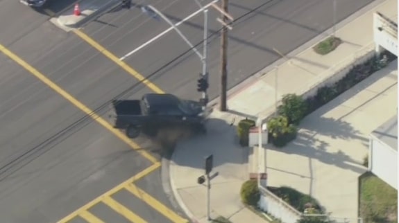 Police chase suspect hits cruiser, smashes into pole after shooting at various SoCal locations
