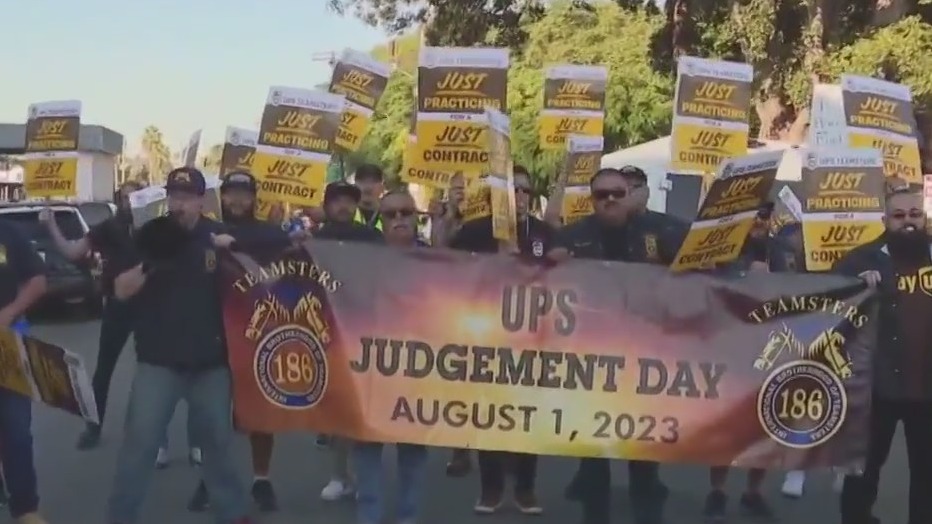 UPS, Teamsters reach new contract agreement, averting strike