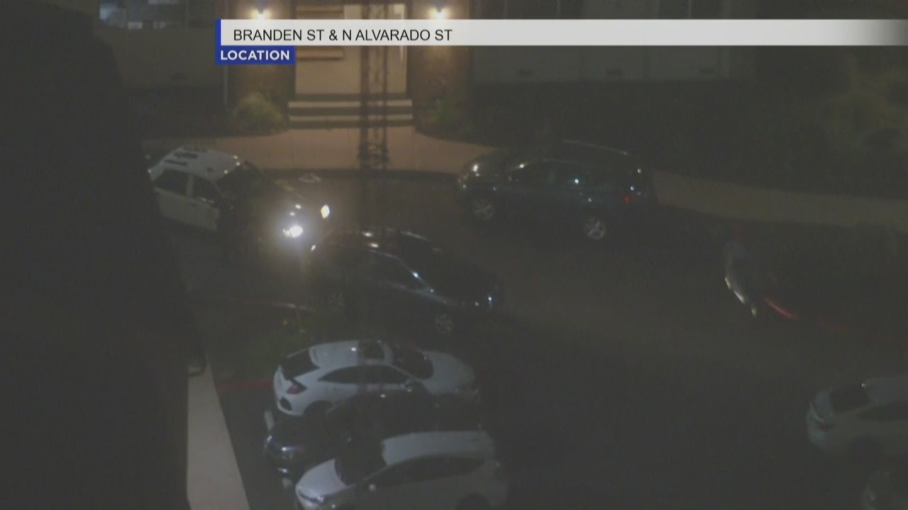 Chase suspect escapes through apartments