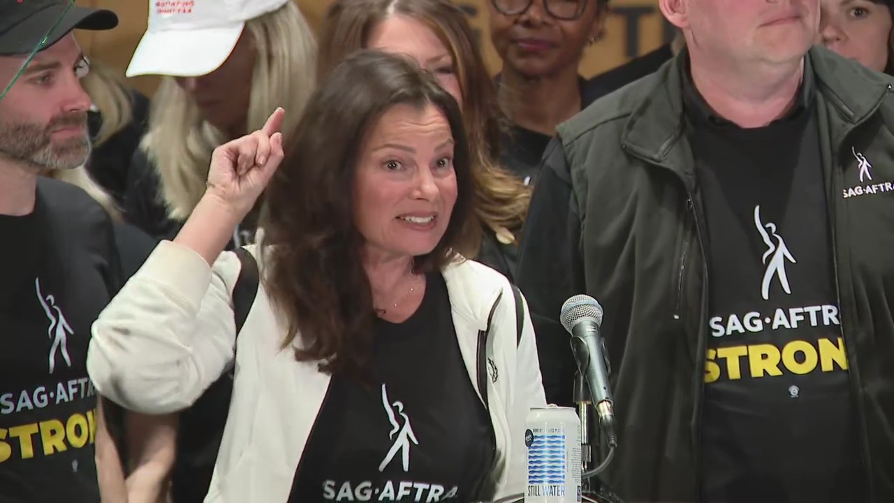 SAG-AFTRA announces strike
