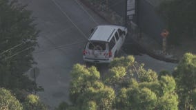 Man in marked LA city SUV acts erratic