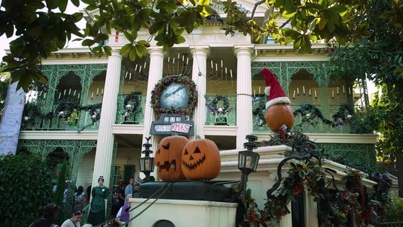 Halloween Time returns to Disneyland