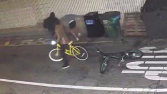 Man gets beat up by 2 suspects in Venice