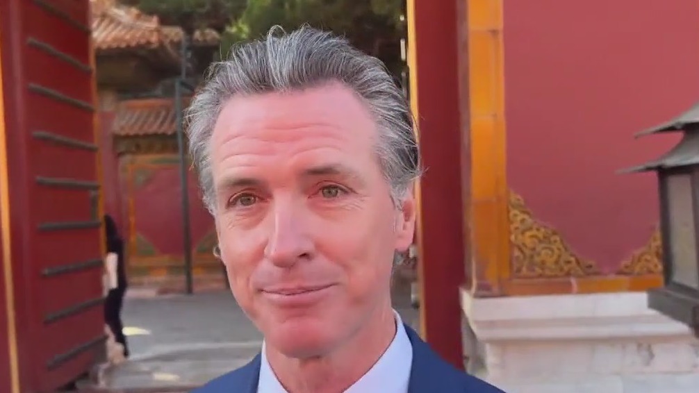 Gov. Newsom visits Forbidden City in Beijing