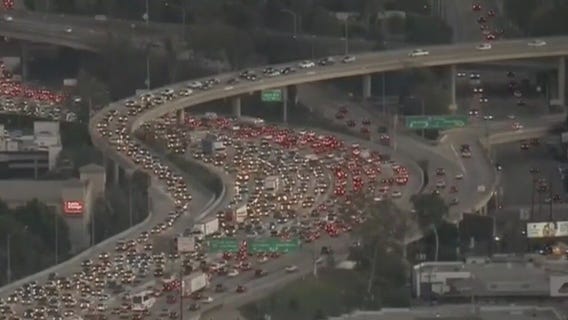 55.4M expected to travel for Thanksgiving