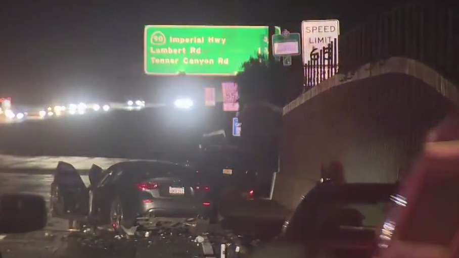 2 LAPD officers injured in Fullerton crash