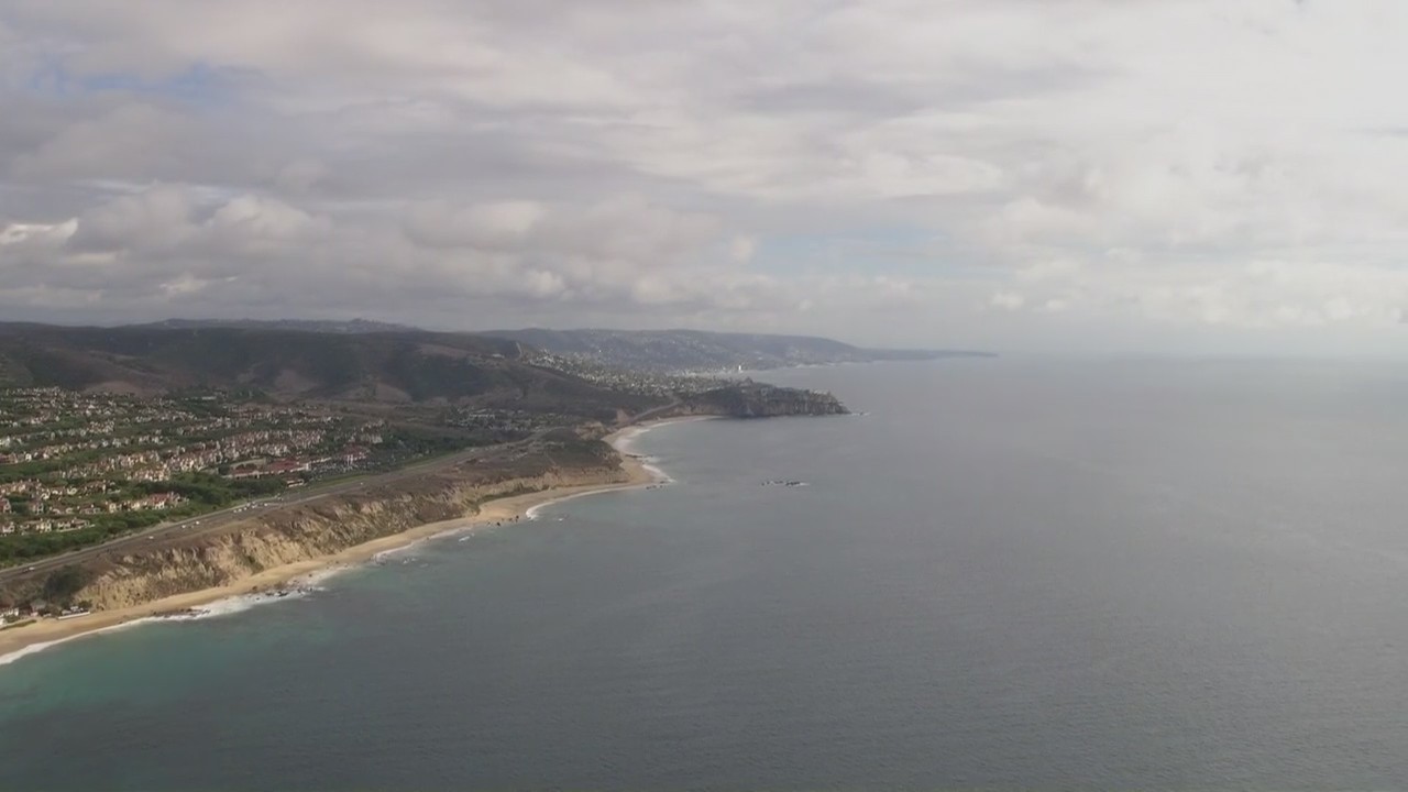 Sewage spill closes Laguna Beach coastline