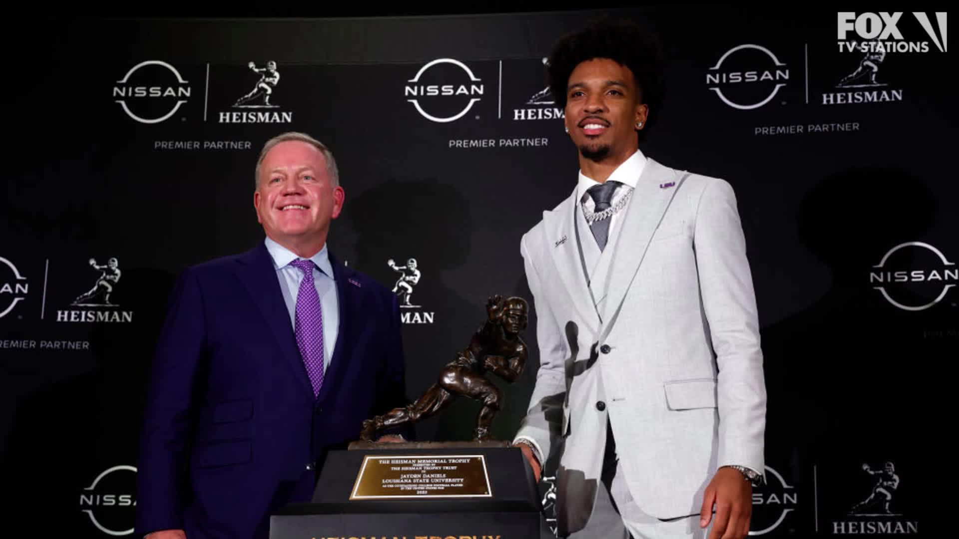 Jayden Daniels wins Heisman Trophy
