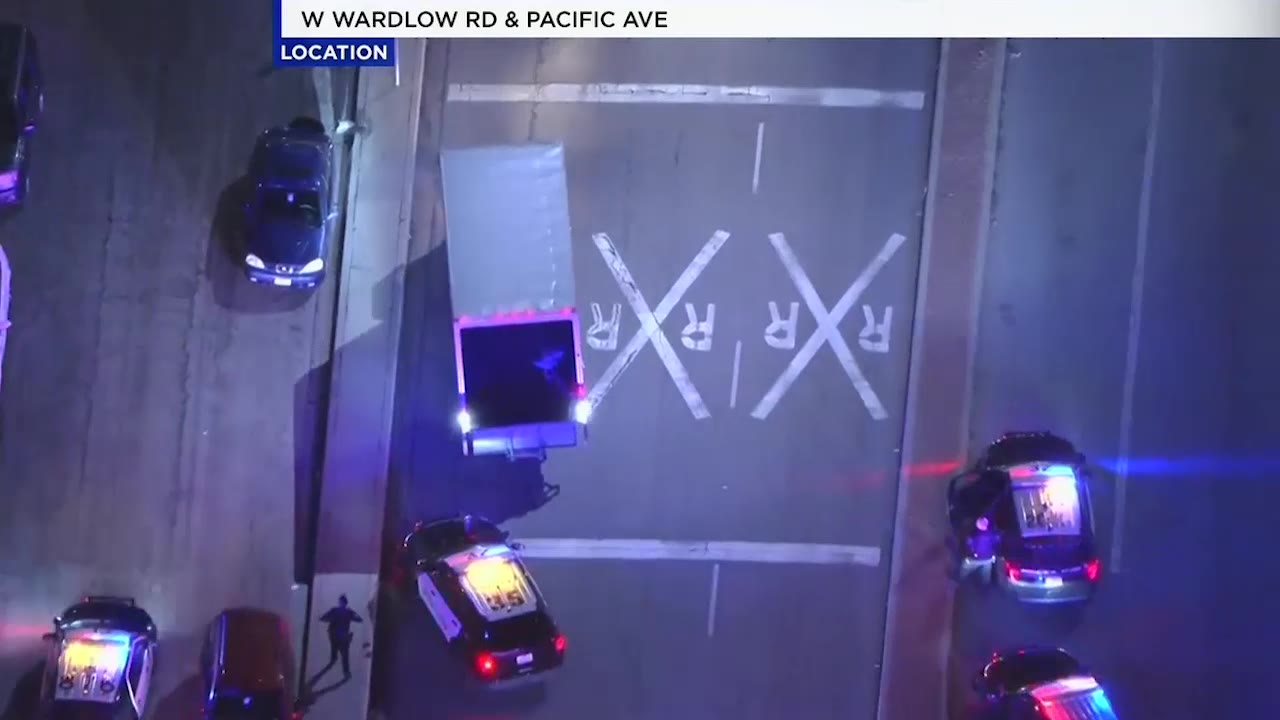 Wild box truck chase through LA County