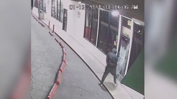 Sherman Oaks restaurant broken into