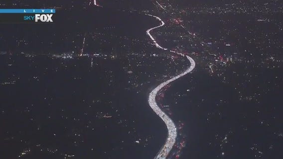 Motorcycle crash snarls traffic on 405 Fwy