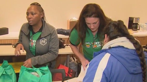 Volunteers begin OC homeless count