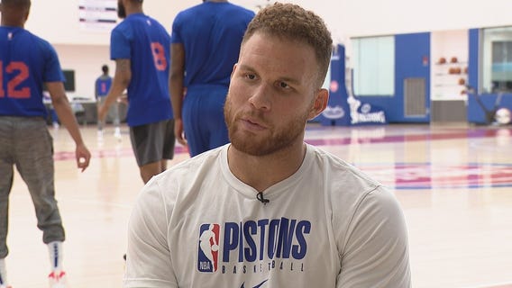 Hammond goes one-on-one with Blake Griffin