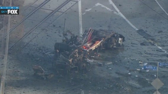 4 firefighters injured in San Pedro explosion