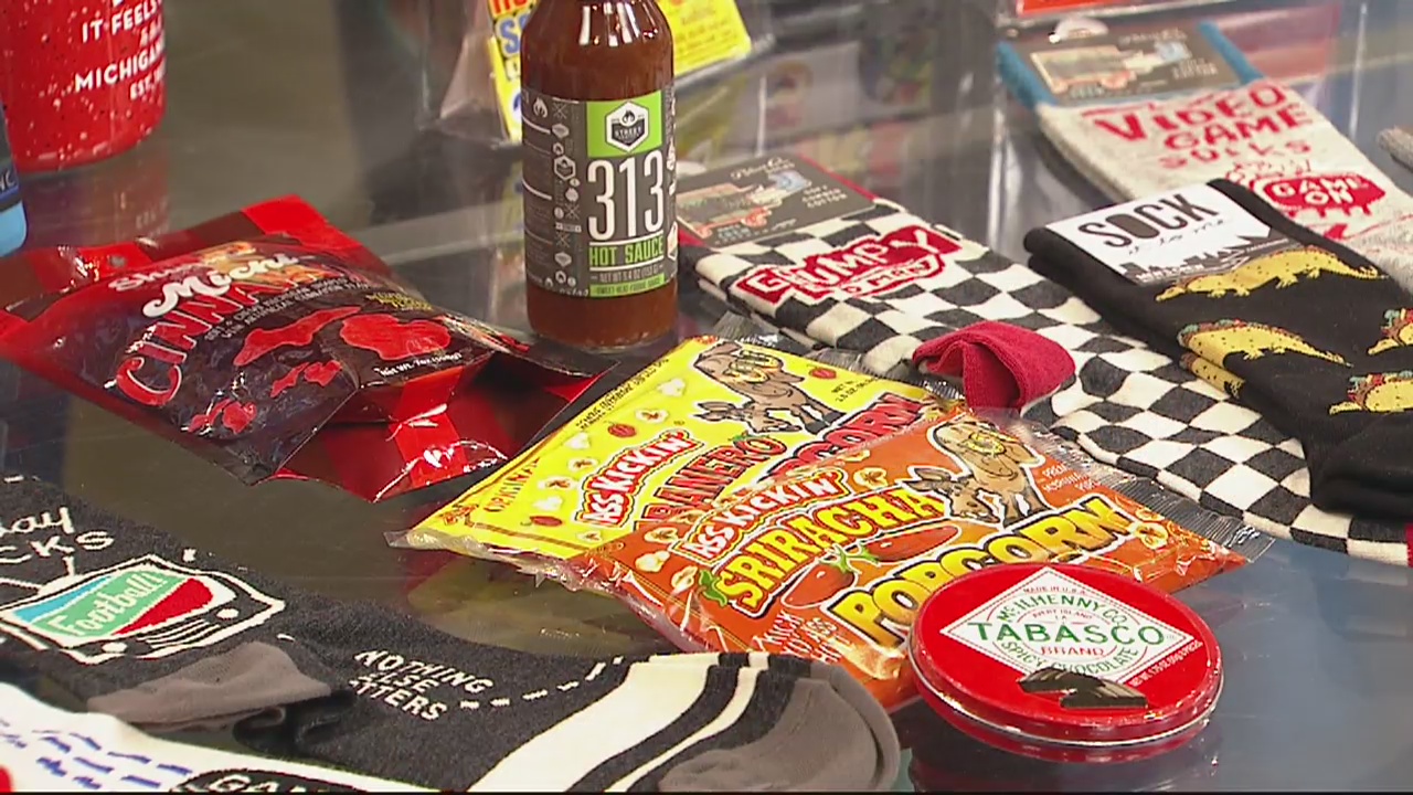 Dude gift ideas from Catching Fireflies & The Yellowdoor Art Market