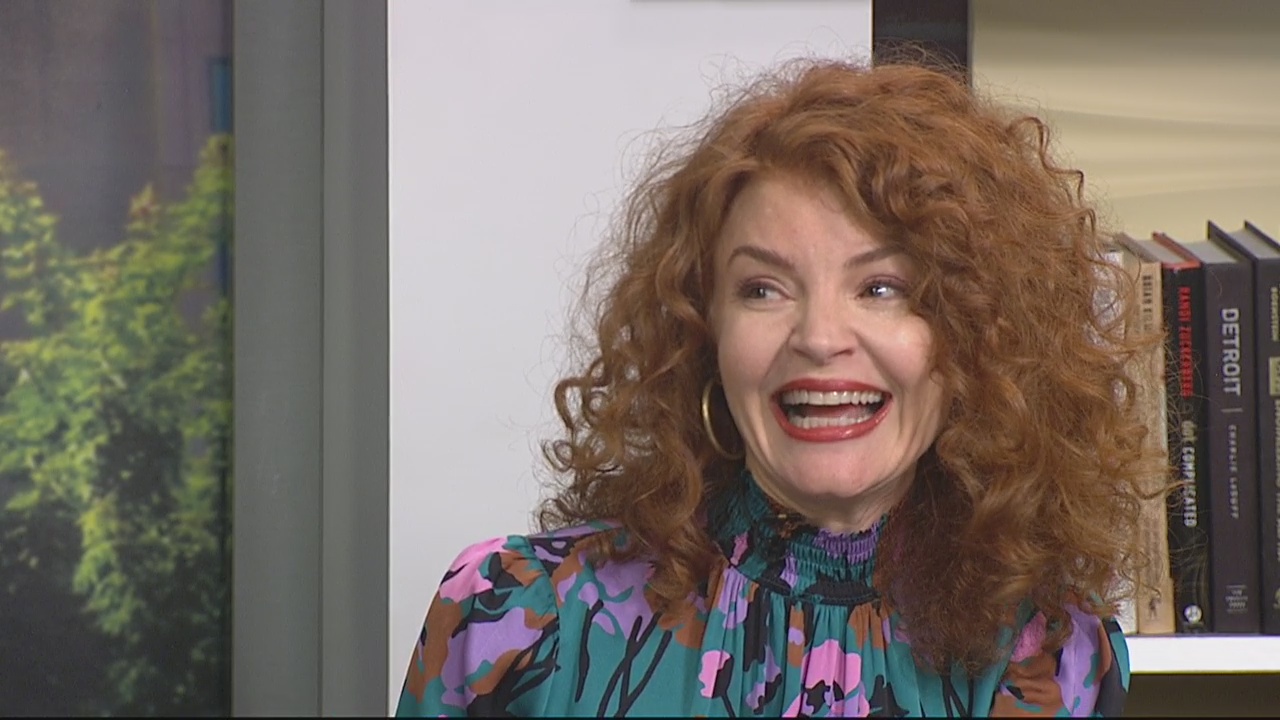 Interior designer Laurie Smith from Trading Spaces stops by The Nine