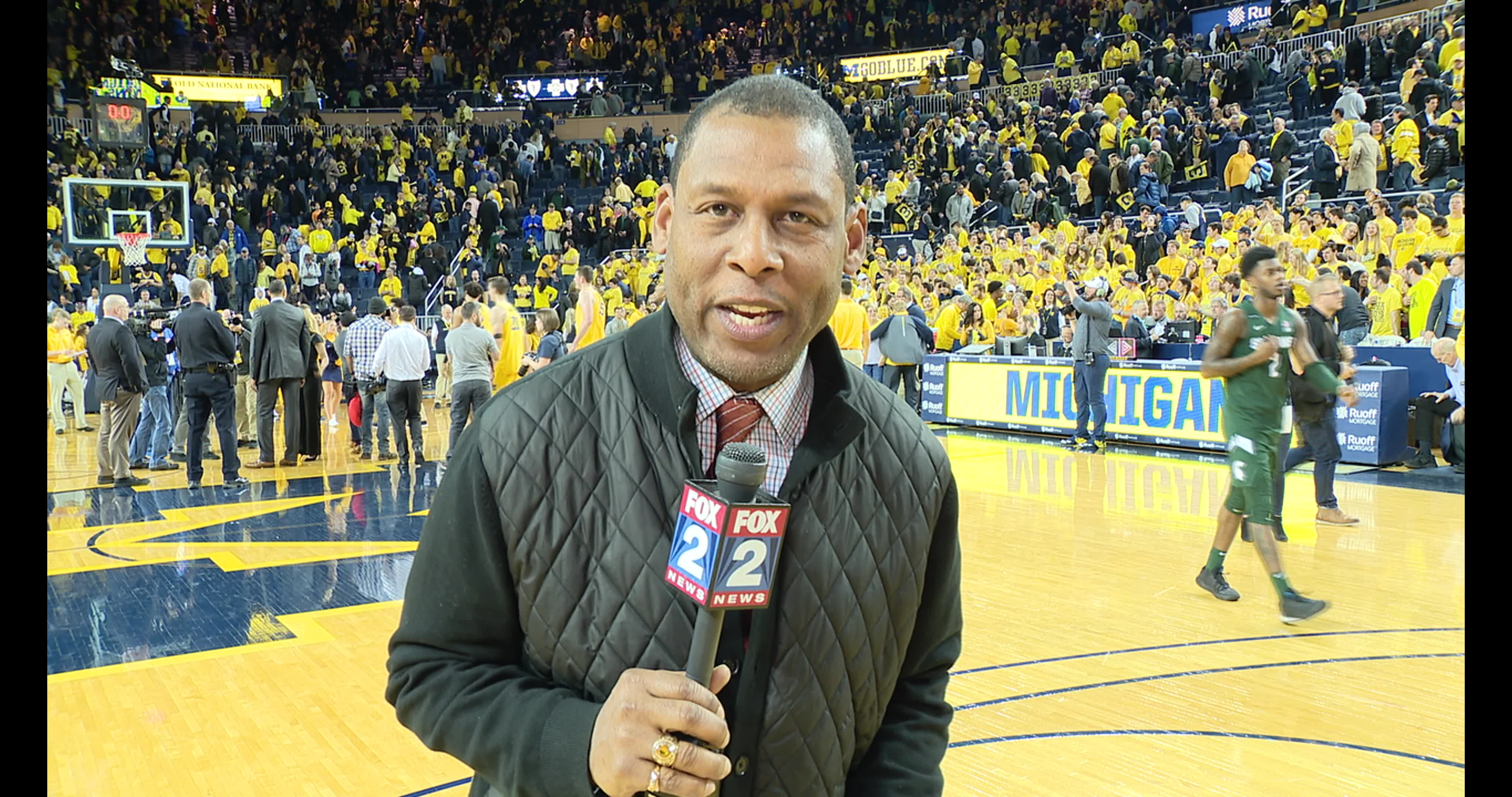 Watch - Livers returns, Michigan beats No. 16 Michigan State 77-68