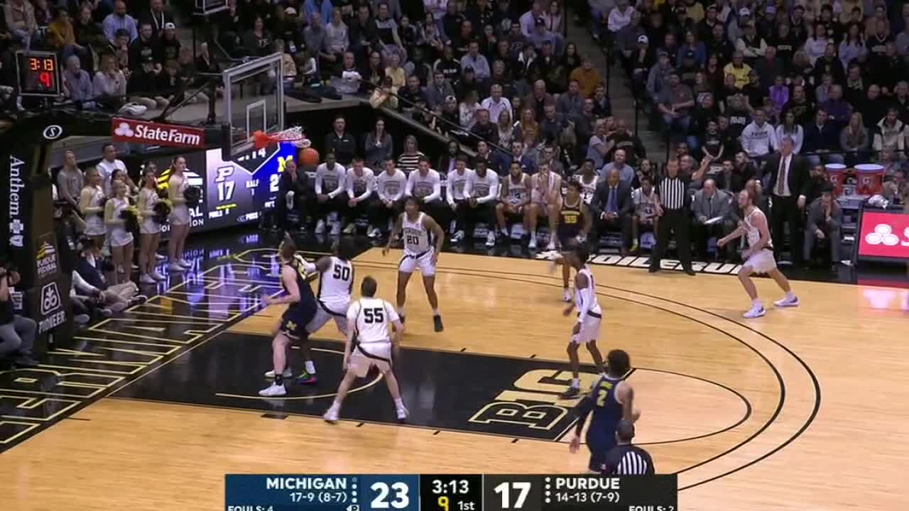 WATCH - Michigan basketball assistant coach Saddie Washington speaks on recruiting and Isaiah Livers