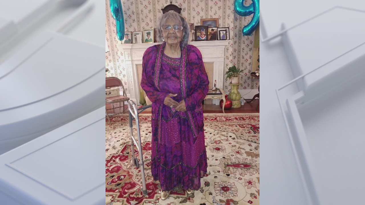 Celebrating Elma Peddy's 100th birthday