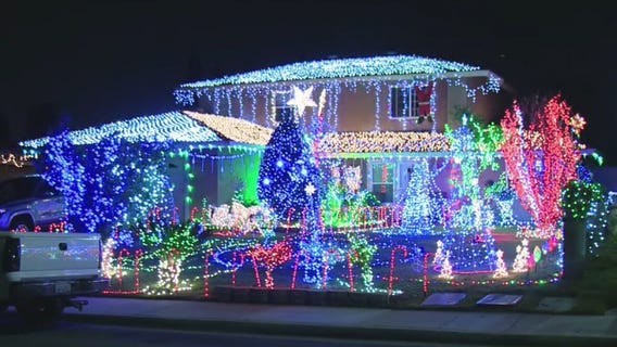 Holiday Lights in Ontario