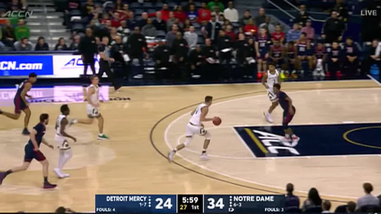 WATCH - UDM hoops coach Mike Davis on a tough season and looking ahead