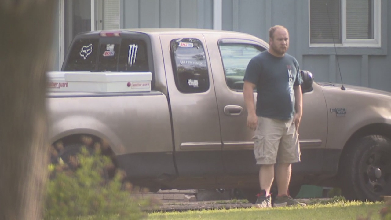 Fence phony gets found out