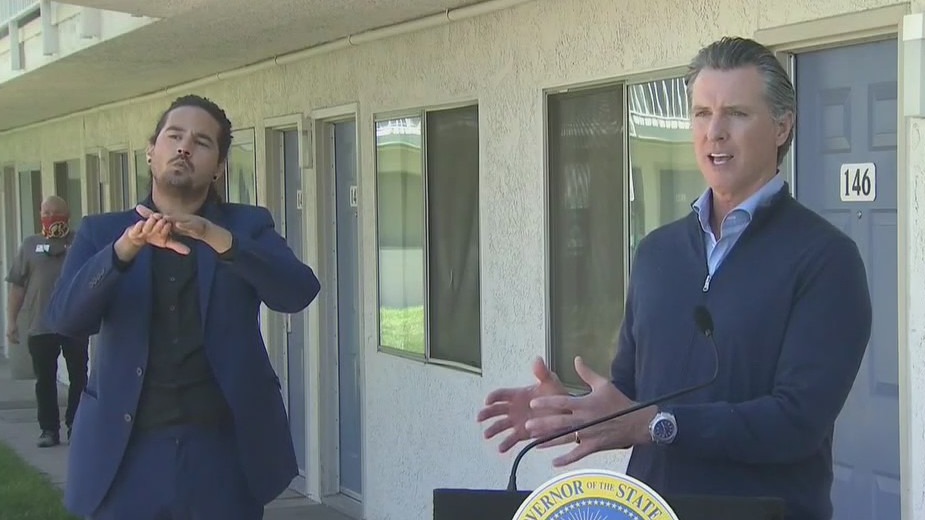 Restaurant union expecting Gov. Newsom to lift stay-at-home order for all of California